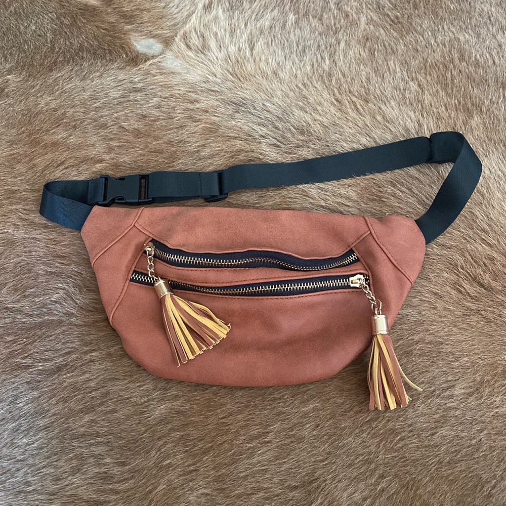 Brown leather Fanny pack